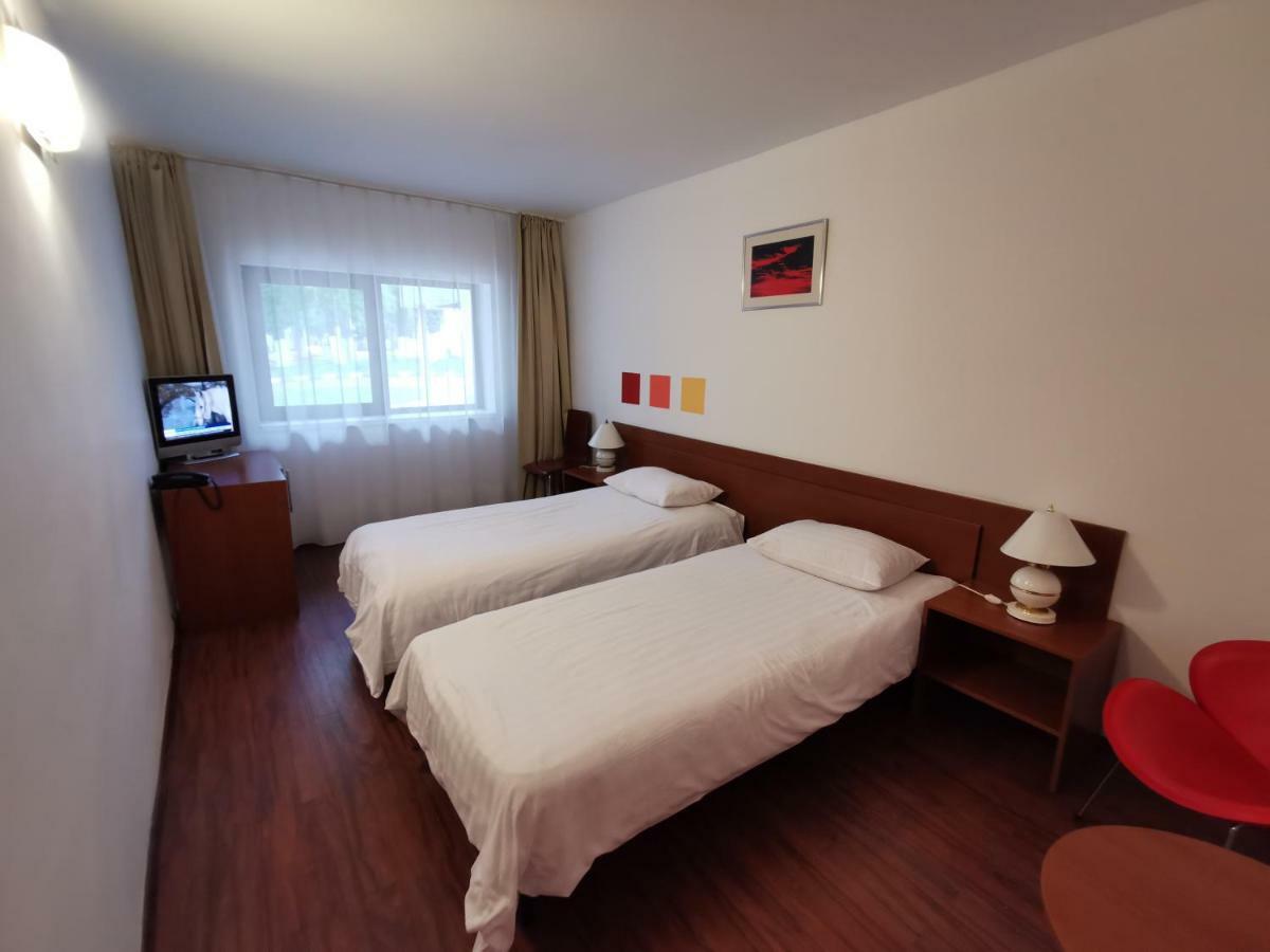 Hotel Timisoara Sannicolau Mare Sinnicolau Mare Luaran gambar
